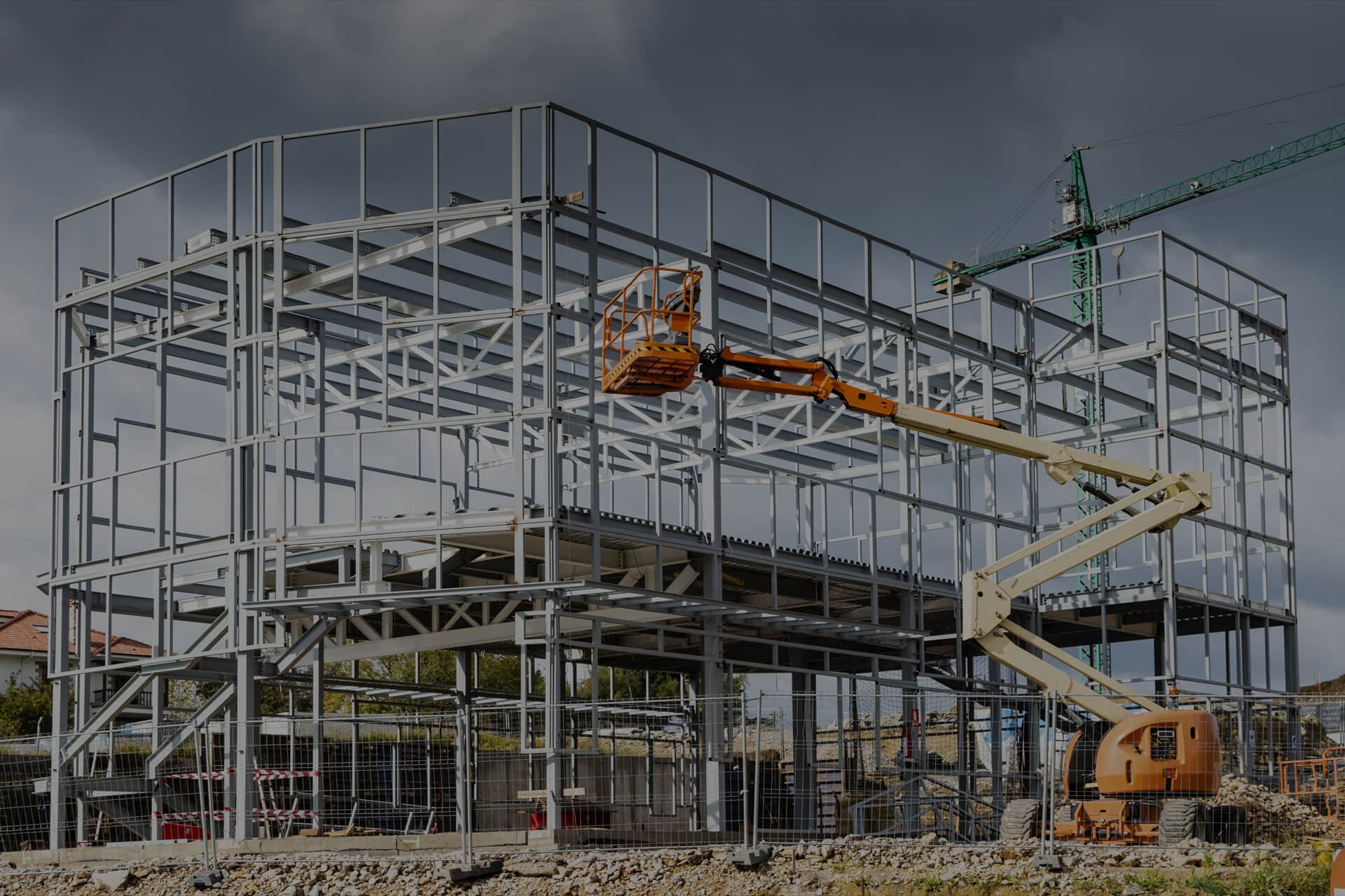 Soluciones para obras y estructuras metálicas en Meis